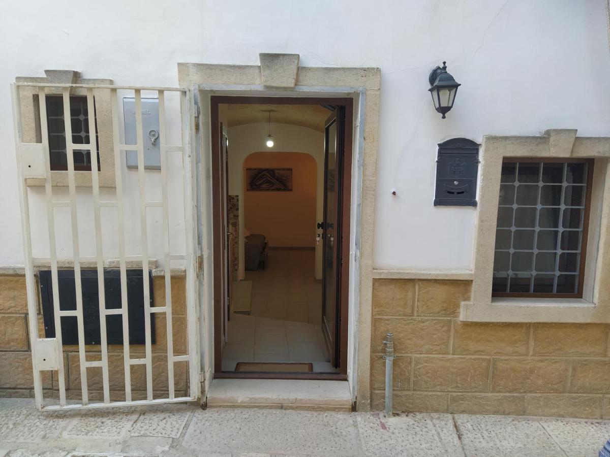Appartement La Dimora Di Tonia à Mesagne Extérieur photo